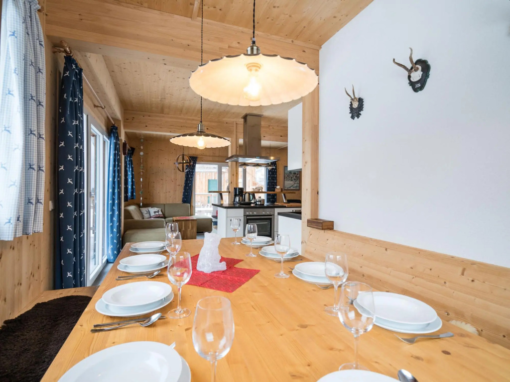 Chalet in Hohentauern With Sauna and hot tub