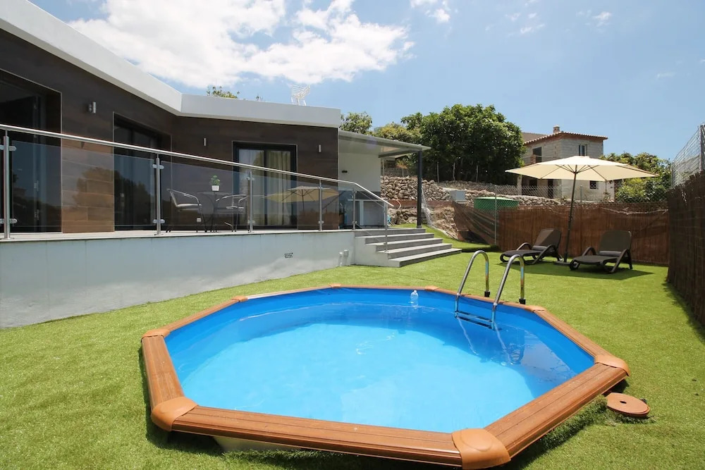 1086 Casita Alberto