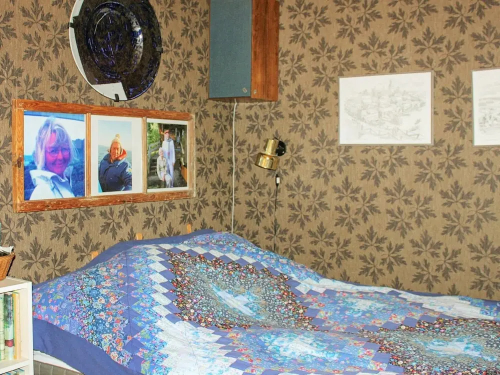 6 person holiday home in Lidköping