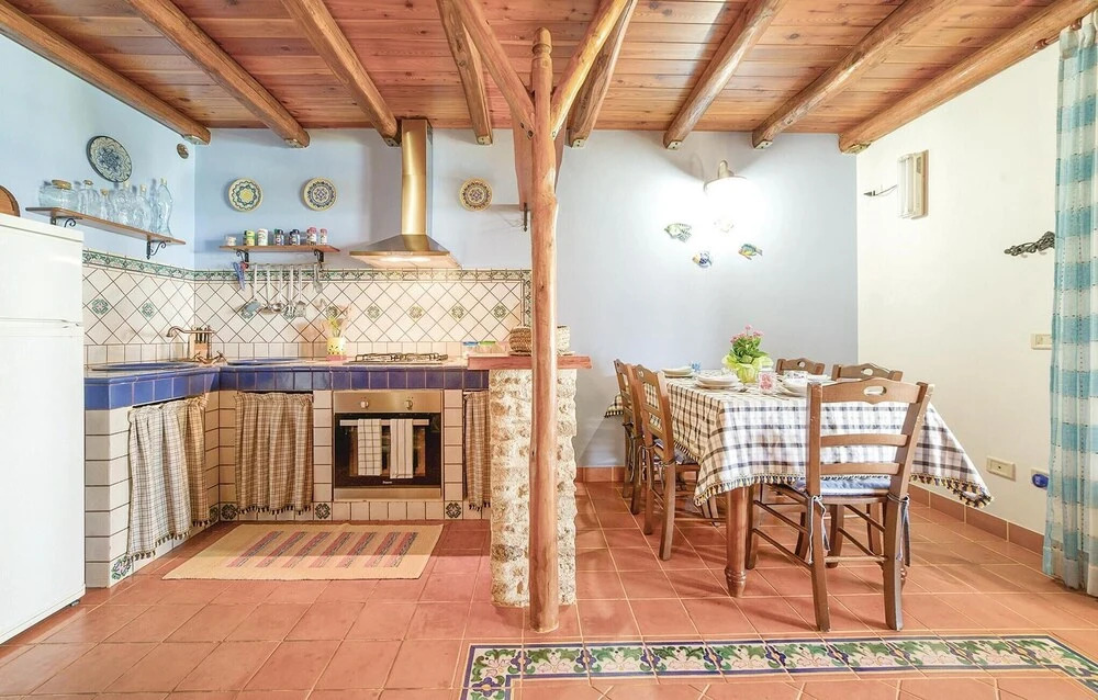 Gorgeous Home In Menfi Ag With Wifi