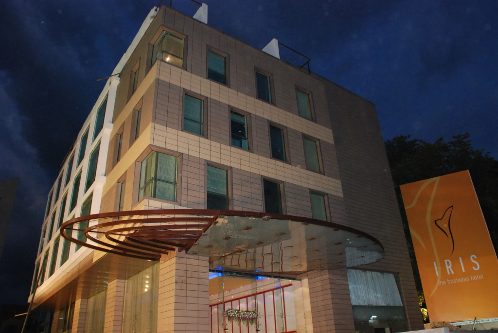 Iris The Business Hotel