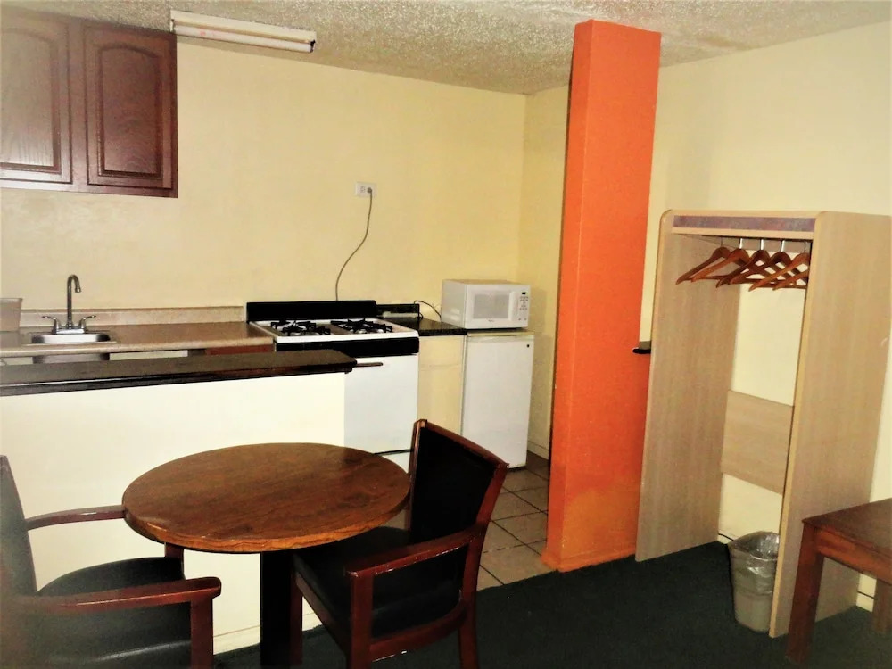 Economy Inn Lawton