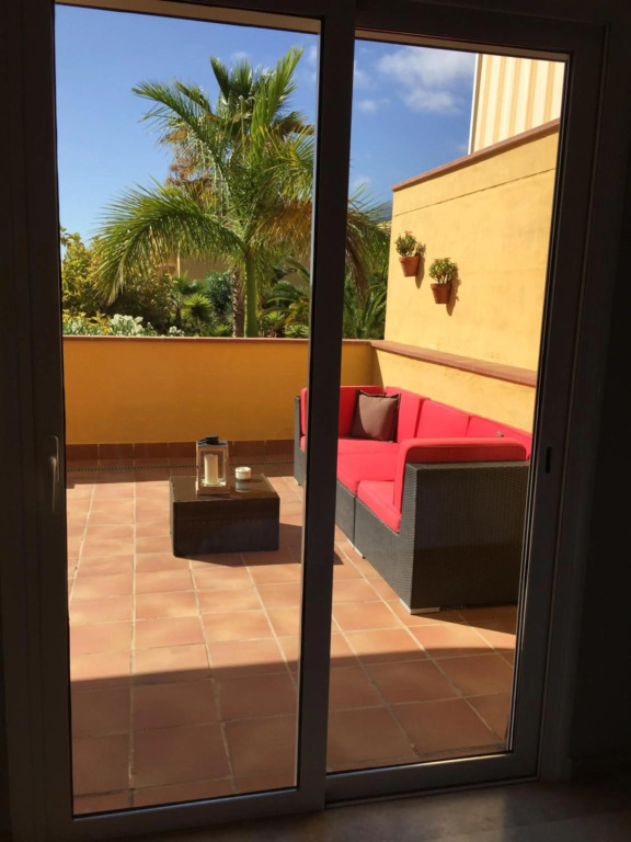 Apartamento de lujo en puerto santiago 2