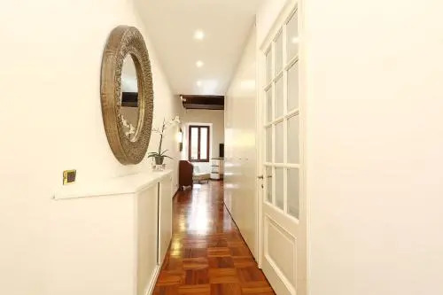 Alexander Apartment Condotti