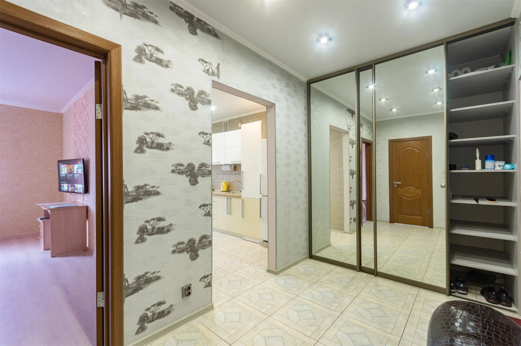 West 39 Shahmatnaja 4B