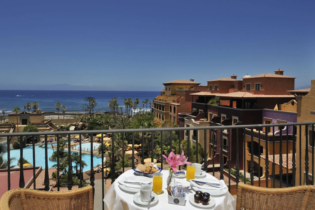 Europe Villa Cortes GL