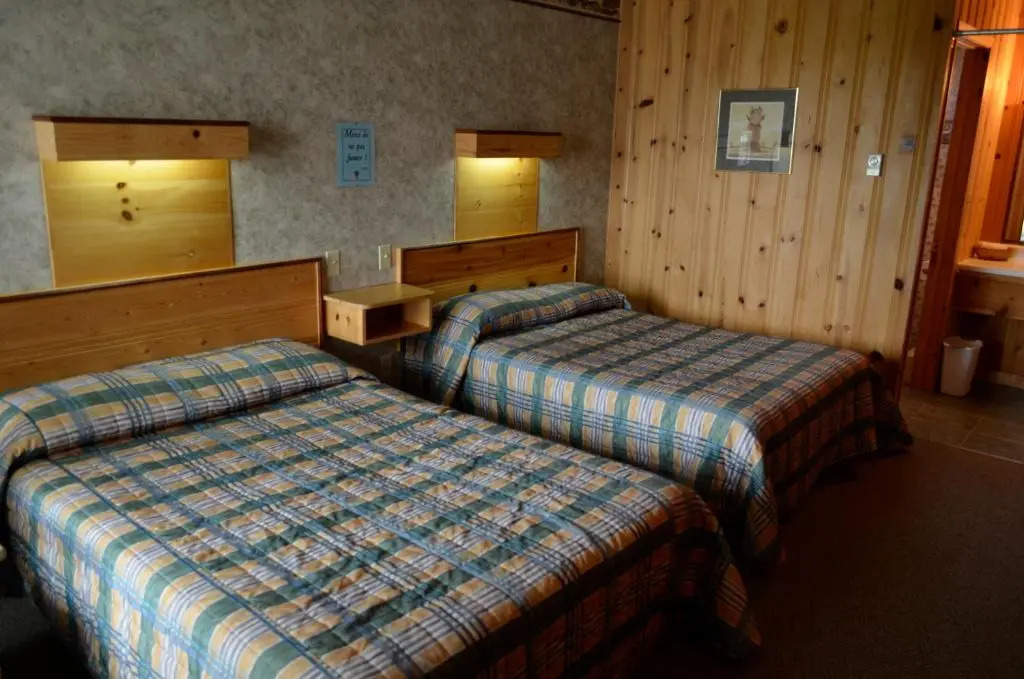 Hotel-Motel Les Voitures dEau