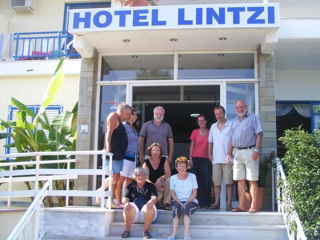 Lintzi Hotel