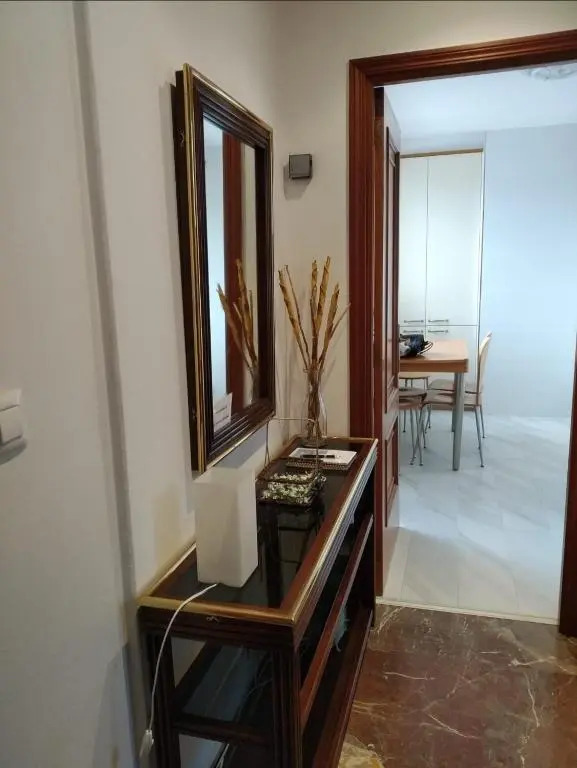 Apartamento Luminoso con Buena Ubicación