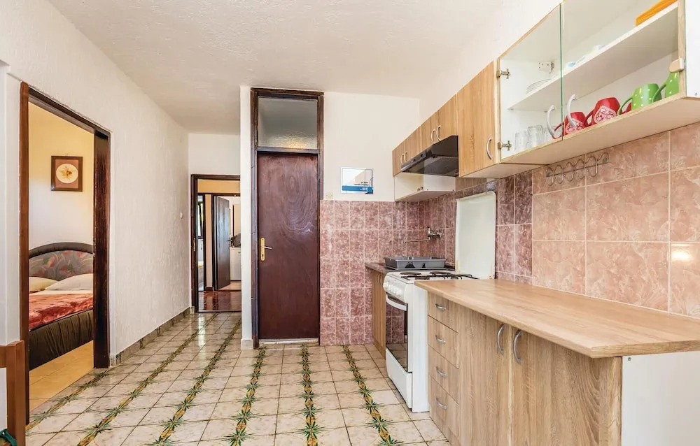 Beautiful Home in Krk With Wifi and 3 Bedrooms