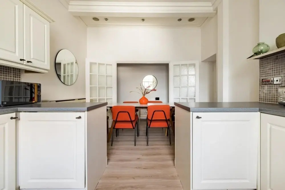 The Sussex Garden Retreat - Elegant 2bdr Flat