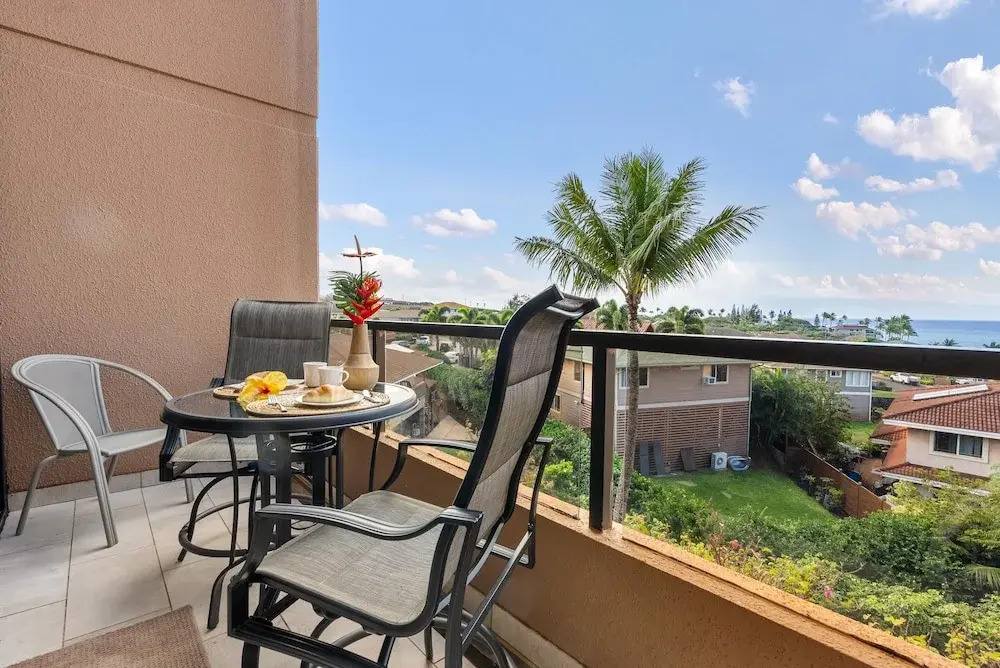 Kahana Villa E609 · KV E609 Remodeled Island Style 2BD w Ocean V