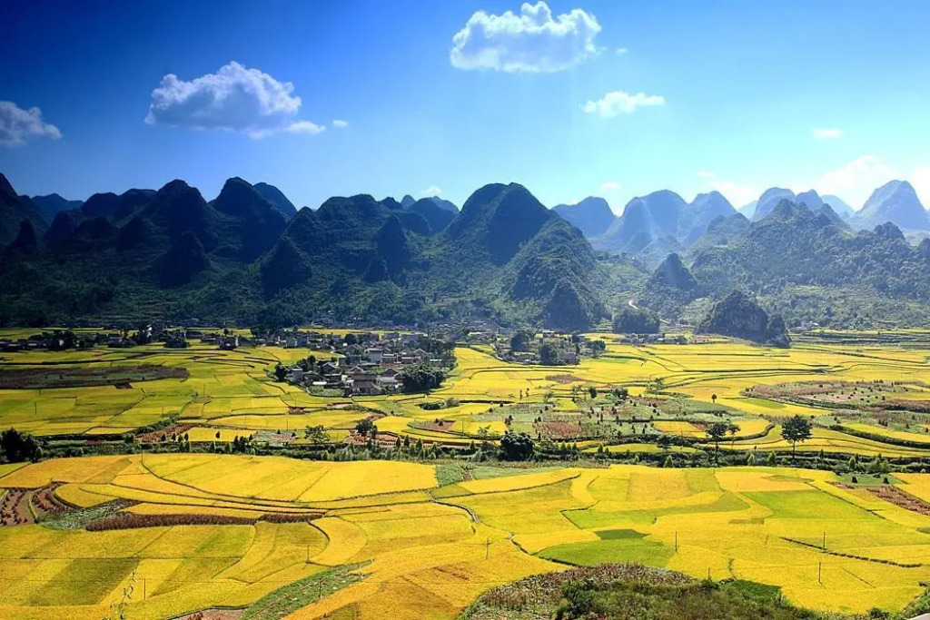 7 Days Inn·Xingyi Wanfenglinxiawutun
