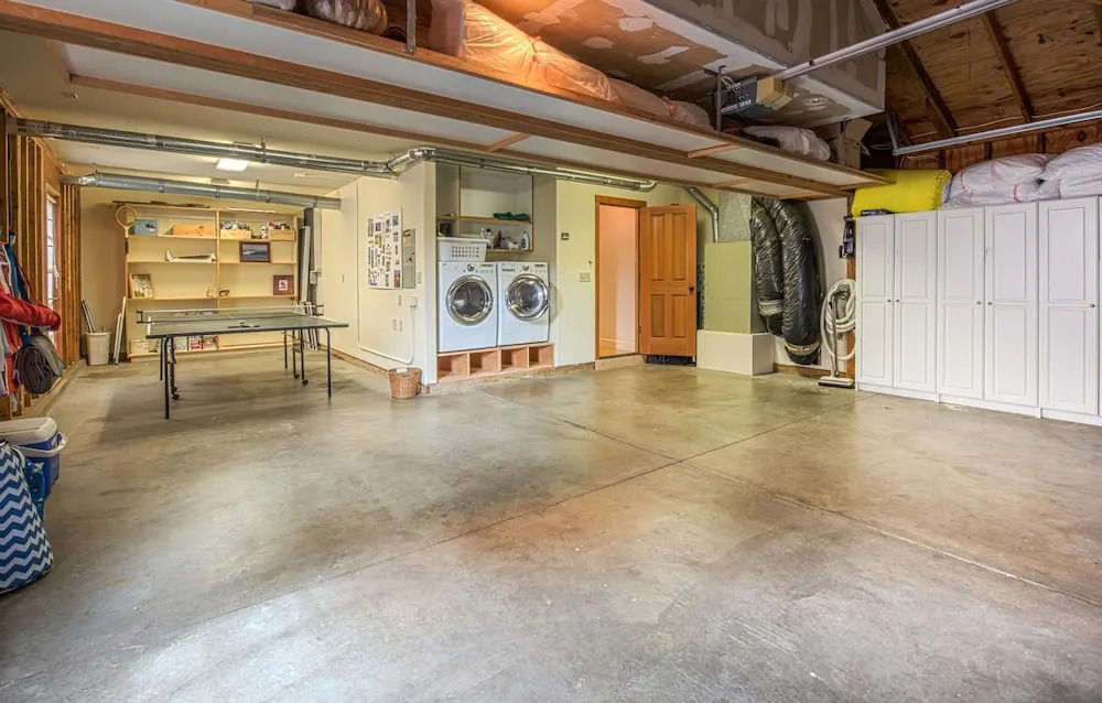 3718 Ocean Crest