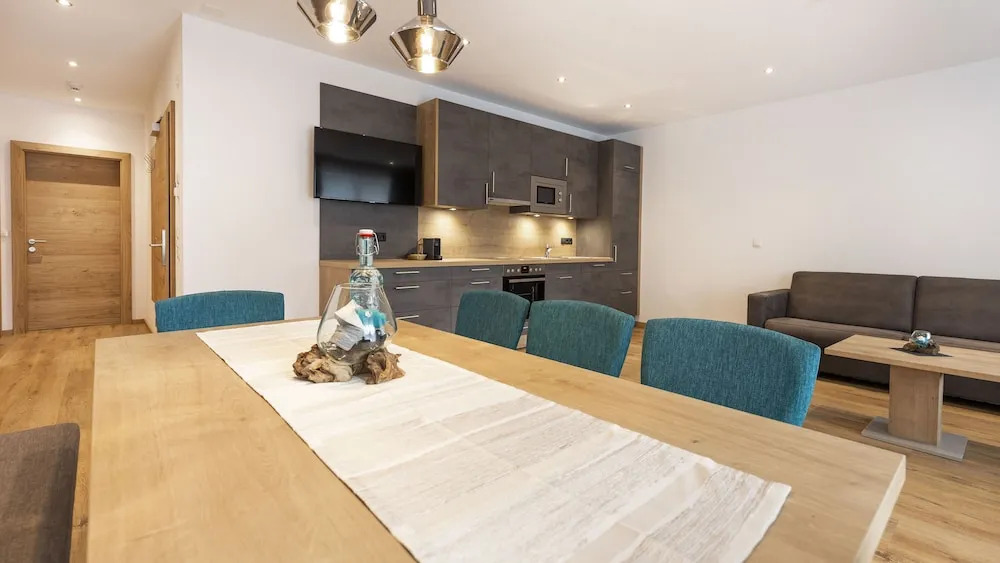 Lerch Suites