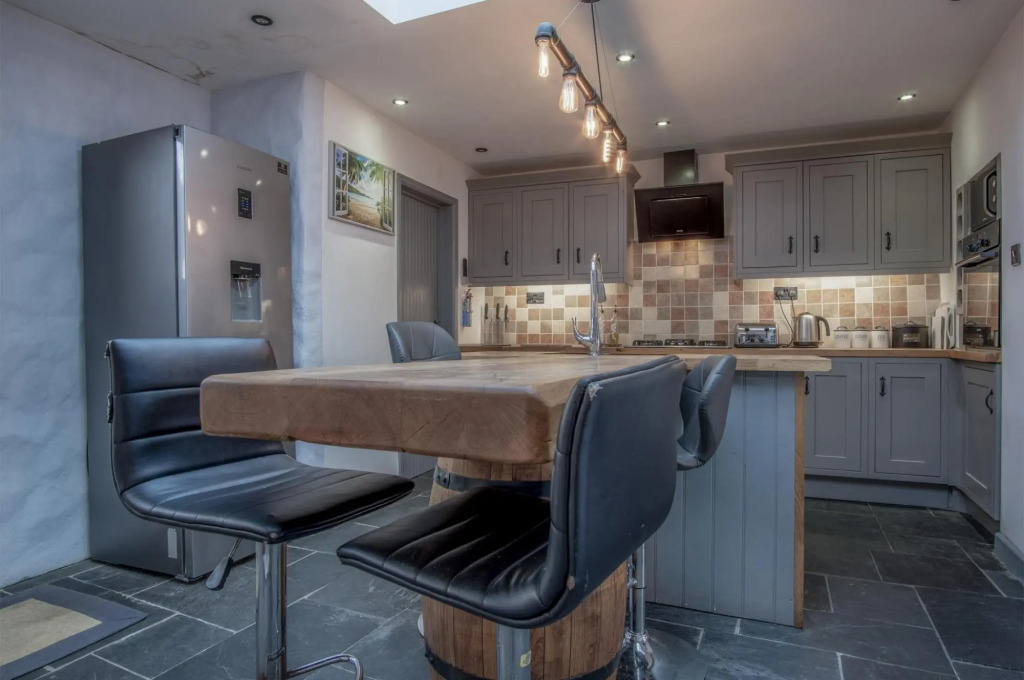 Cambrian Cottage - 3 Bedroom Cottage - Tenby
