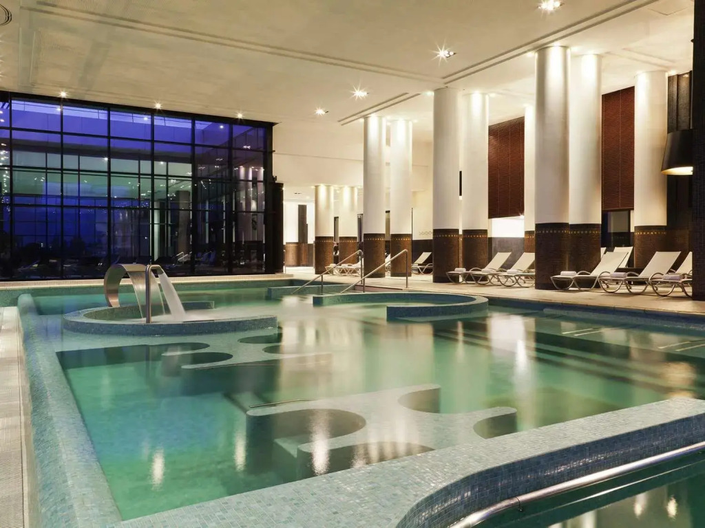 Hôtel Barrière le Grand Hôtel Enghien-les-Bains