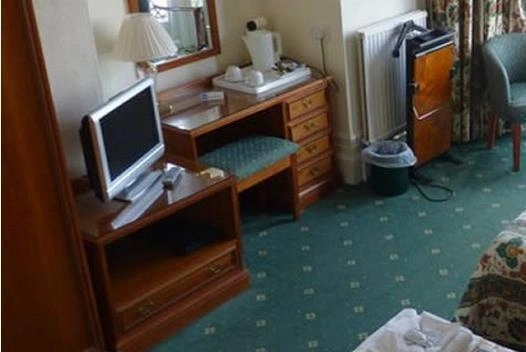 Courtlands Hotel