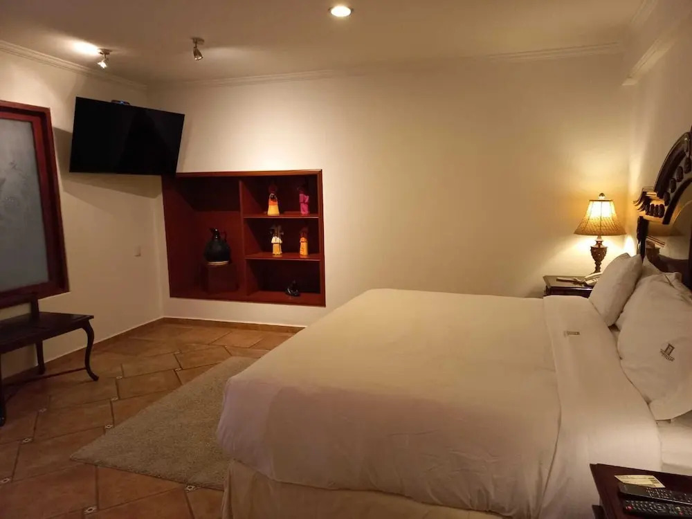 Marhialja Suites