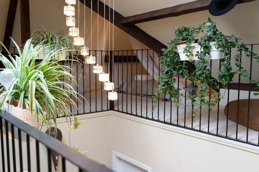 The Loft 2BR Duplex, Central & Parking
