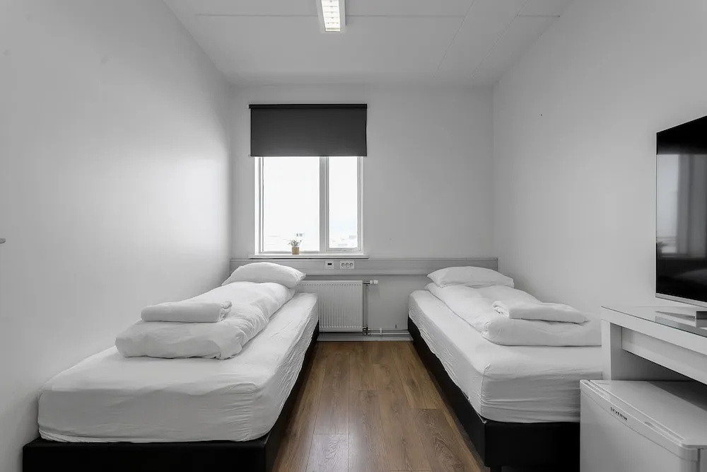 Bank Guesthouse by KEF Airport