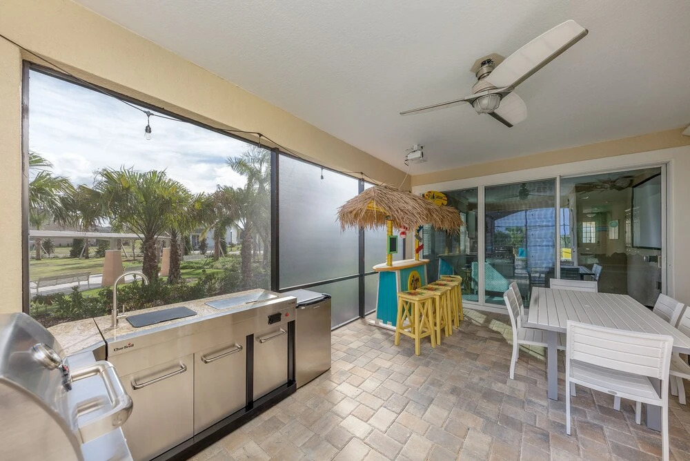 So_960r Solara Luxury 5 Bedroom Home