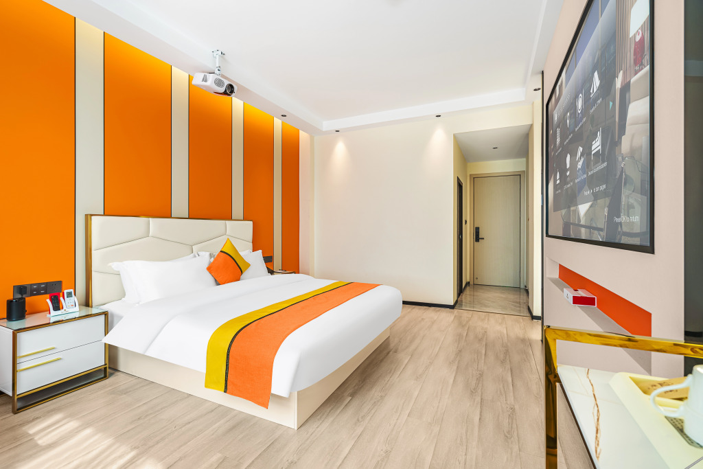 Xi'an Qingya Hotel (Qujing North Railway Station)