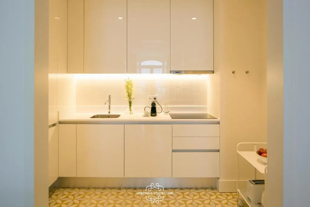 Downtown Sleek Apartment 65 by Lisbonne Collection