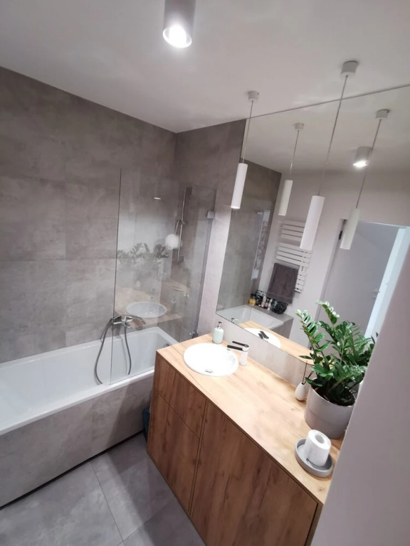 WS Lovely Garden&Parking Apartment
