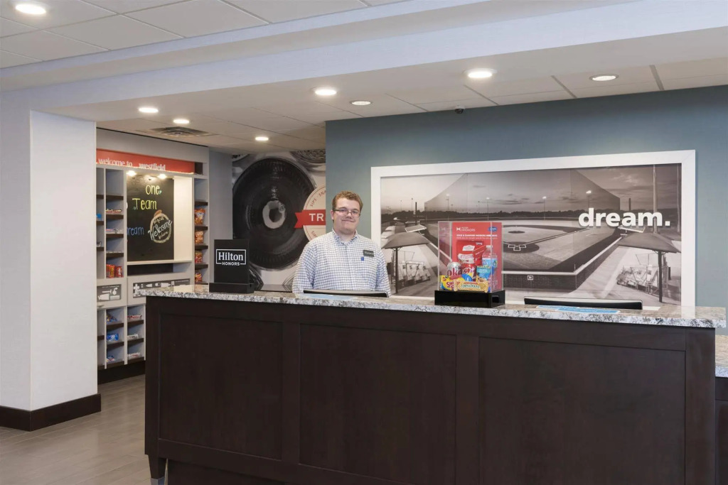 Hampton Inn Westfield