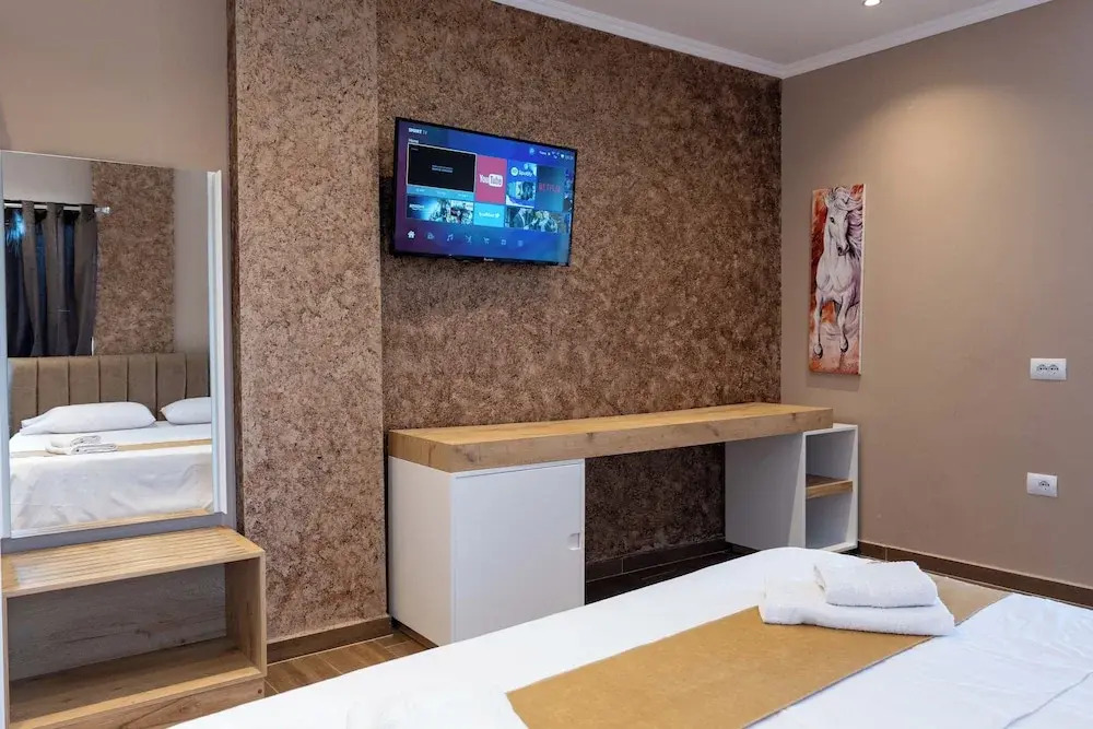 Lider Hotel