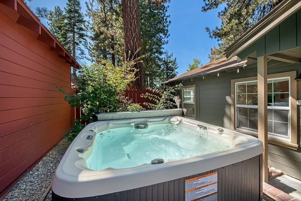 4093 Manzanita Ave Cabin Unit 4