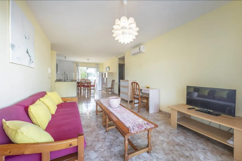 Tio Max Apartment I