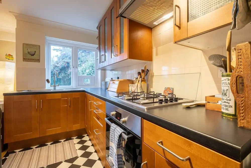 Host Stay Tivoli Den