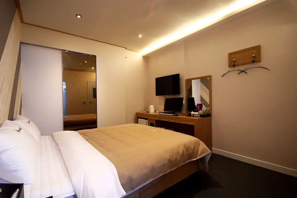 Changwon Sangnam Angel Hotel