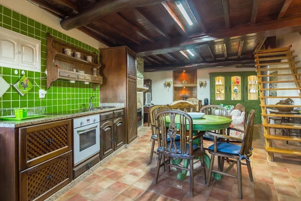 Casa MontSanto with Balcony & Terrace