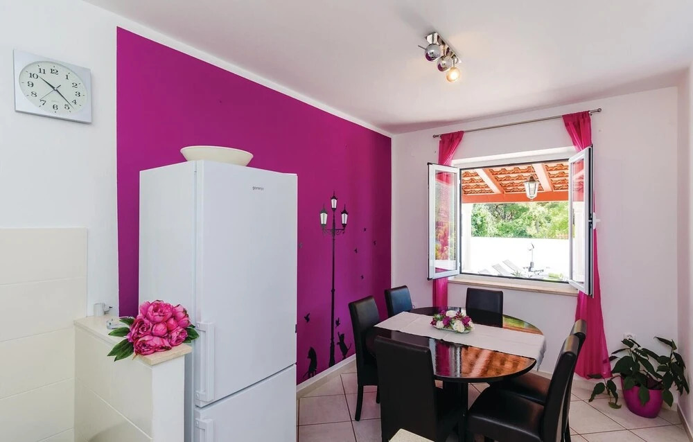 Beautiful Home in Zaton Mali With Wifi and 3 Bedrooms