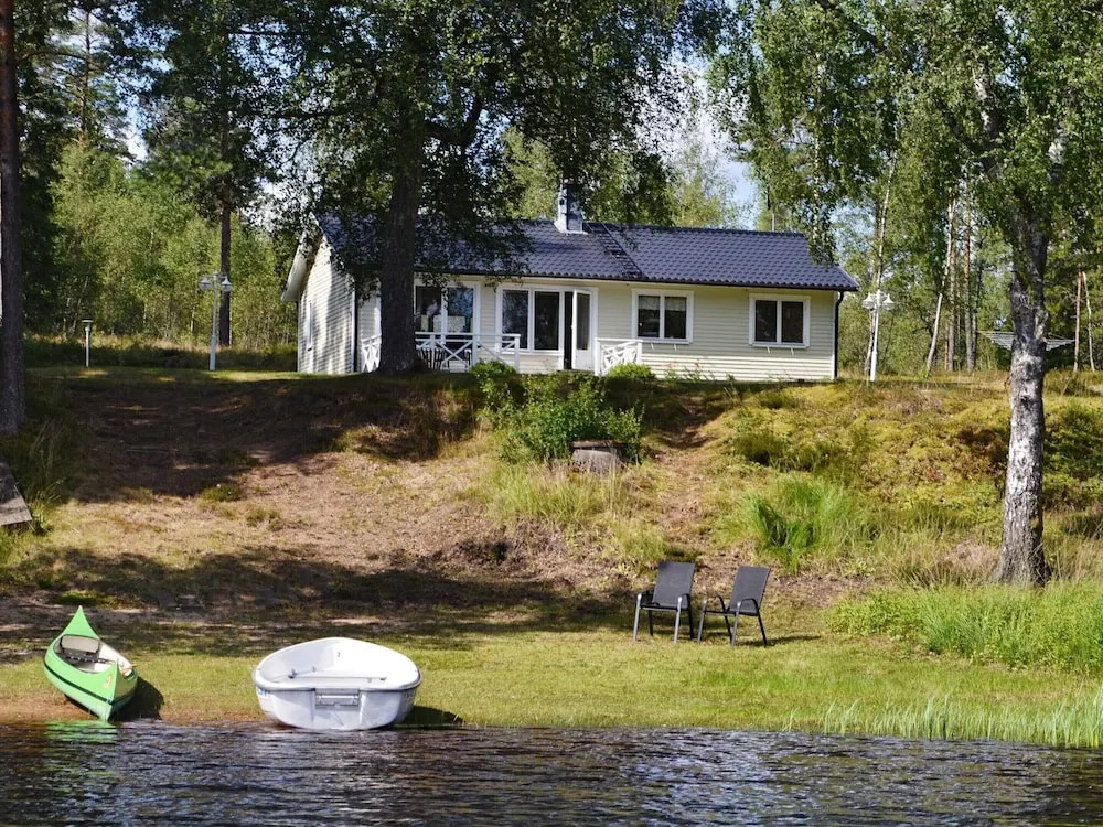 4 person holiday home in GISLAVED-By Traum