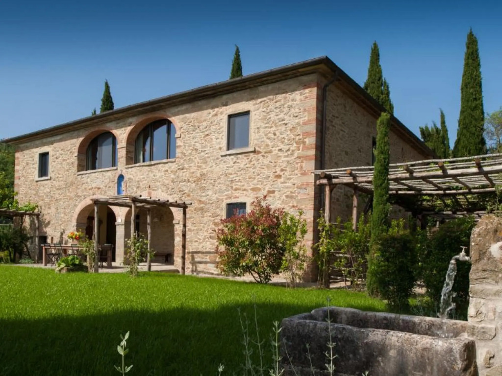 Sleeps: 12 (6 bedrooms, 6 bathrooms) 450 m2. Private garden and the pool (5x12 mts – 1,30mts depth),-VILLA LEOPOLDINA