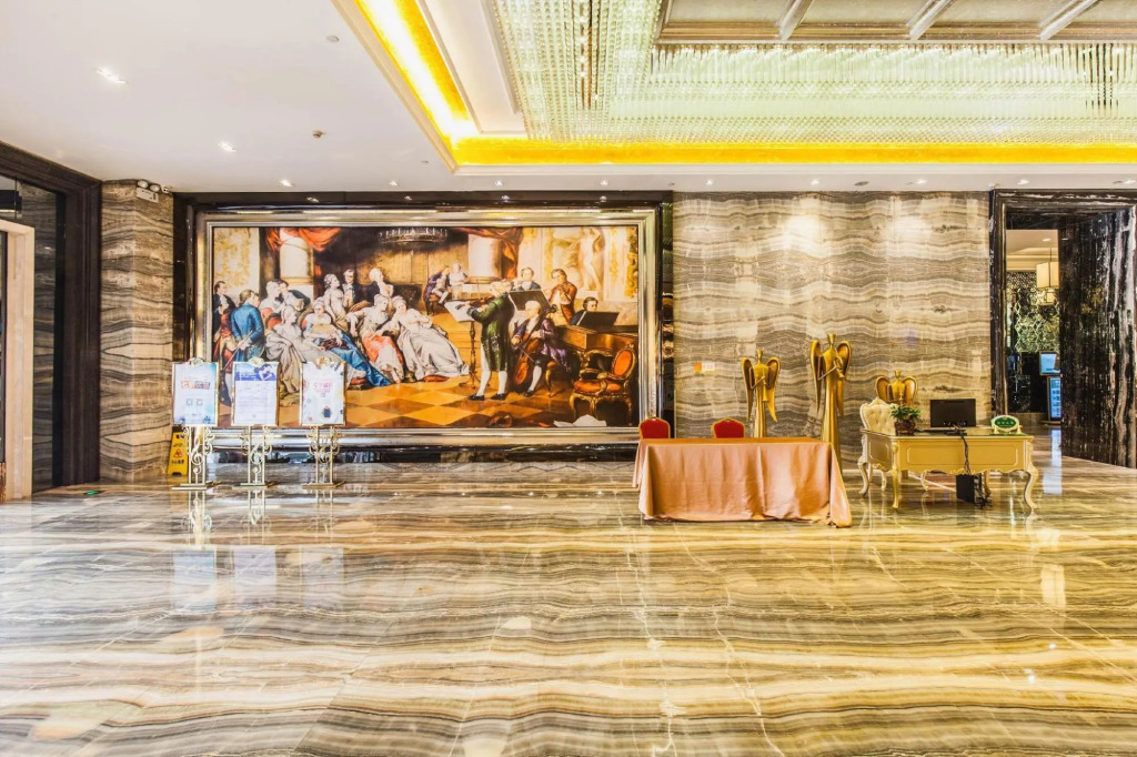 Vienna Hotel (Foshan Guangfo Road)
