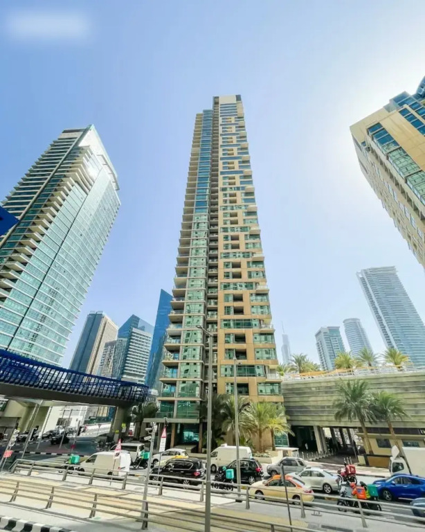 2B Apt With Waterfront View JBR