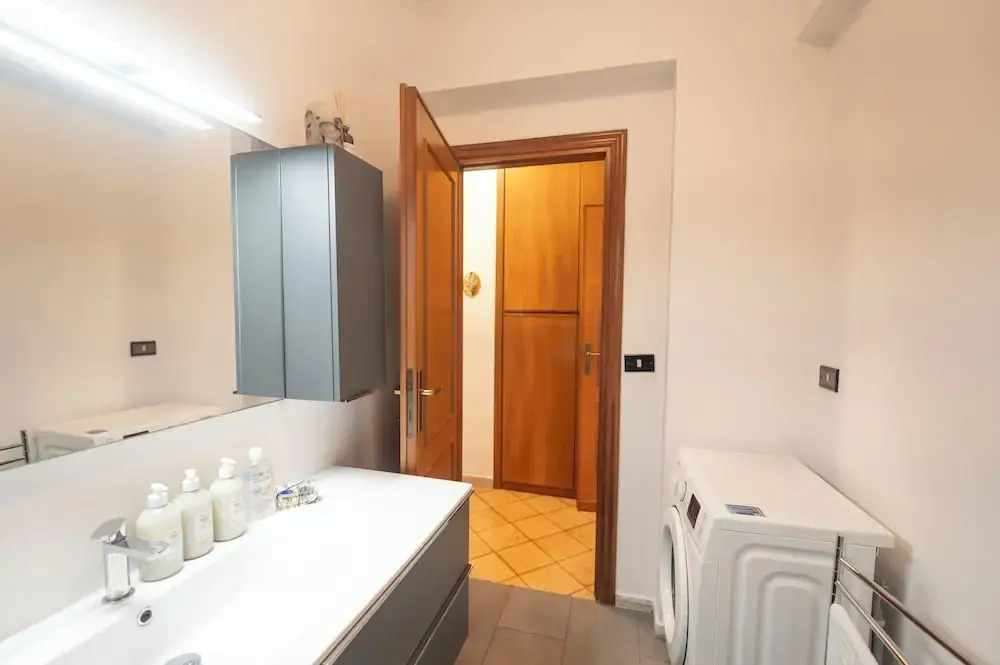 Luminous 2Br Family Apartment In Residential Area