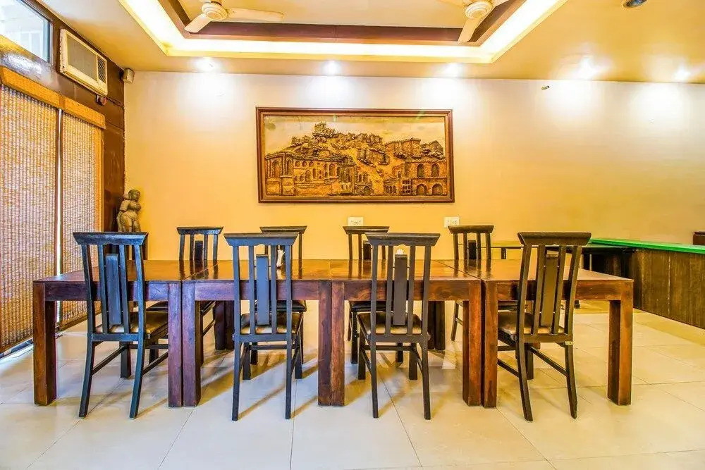 Capital O 928 Villa@43 by FabHotels
