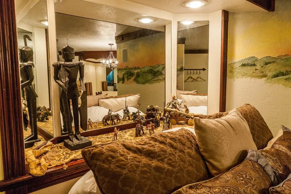 Castle Creek Inn