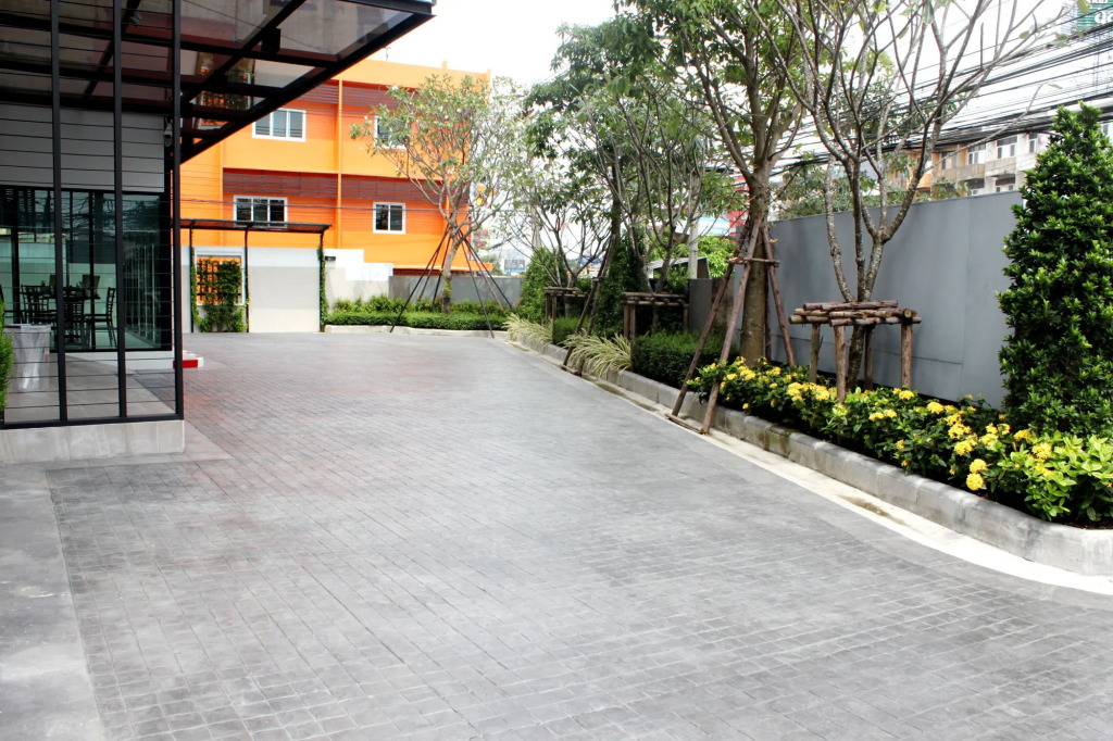 14 Residence