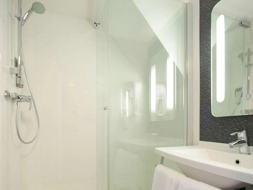ibis Granville Port De Plaisance