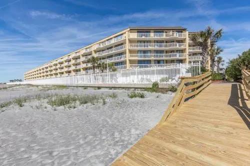 115 COV BEACH DAZE OCEANFRONT CONDO