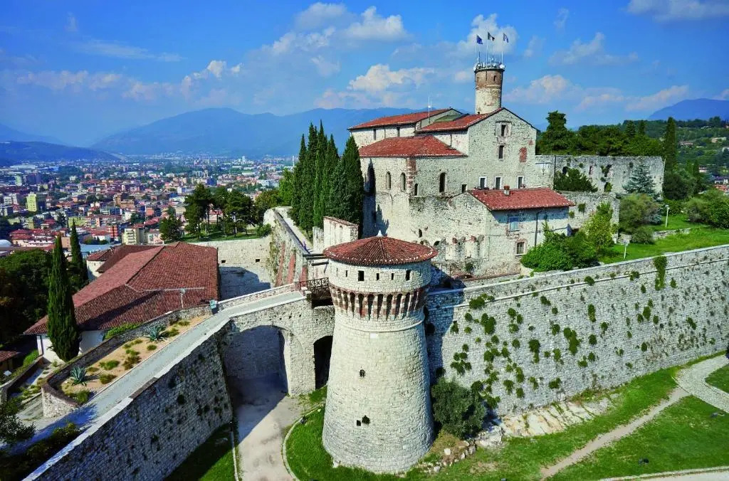 10' da BRESCIA in Franciacorta tra Lago & Vigneti relax a 2 passi dalla città