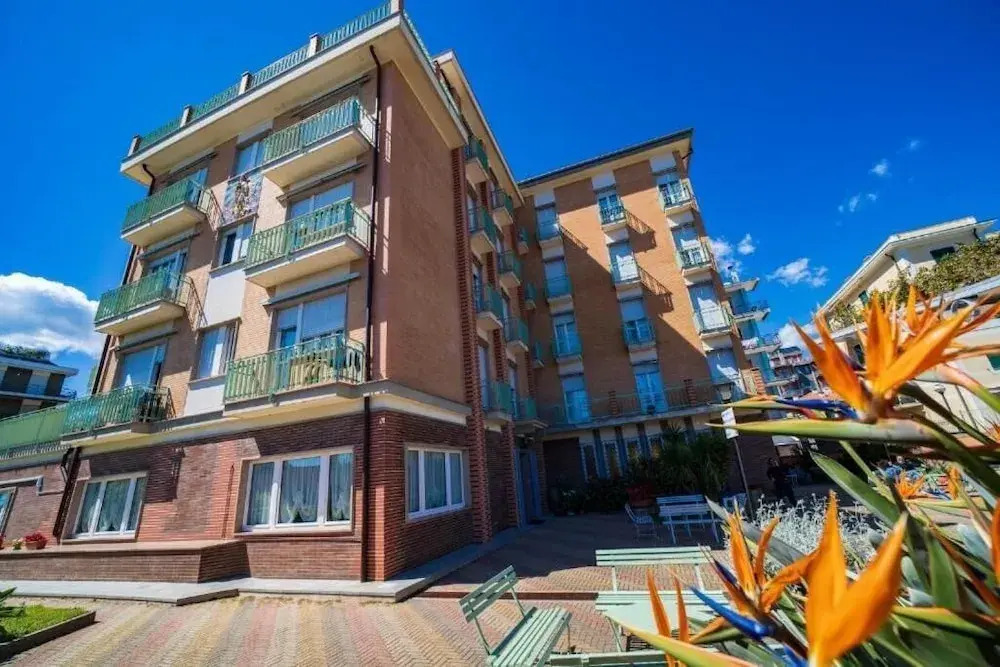 Hotel Regina Mundi