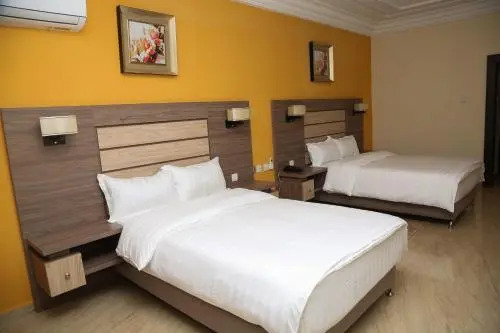 Consort Luxury Suites